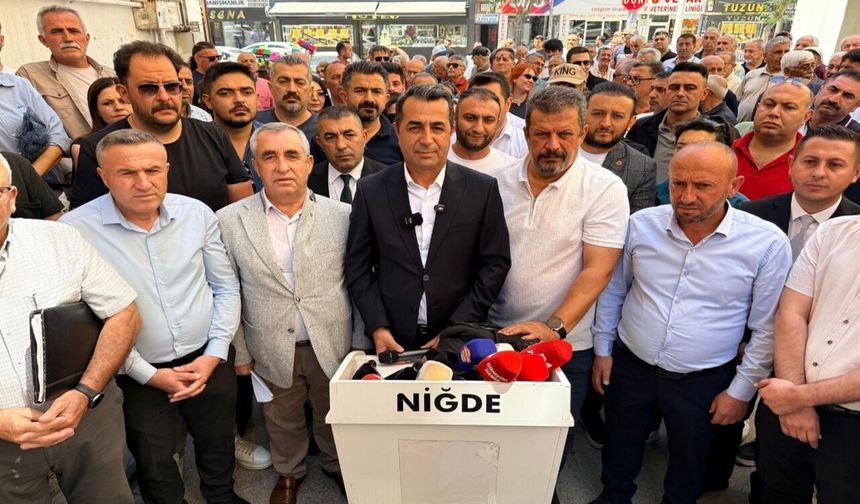 CHP Niğde Teşkilatında İstifa Depremi