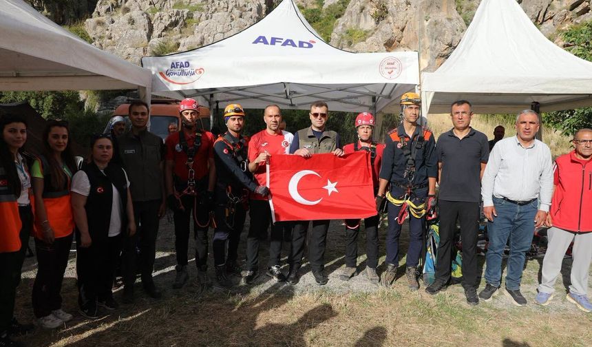 Aladağlar’da Doğa, Çamardı’da Dondurma coşkusu!