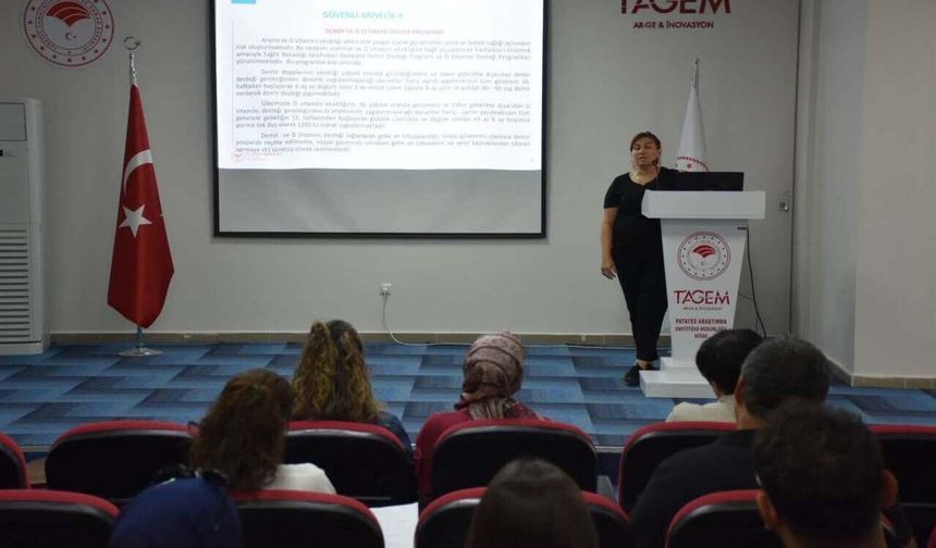 Patates Araştırma Enstitüsünde “Sağlık Elçileri Akademi Eğitimi” Gerçekleştirildi