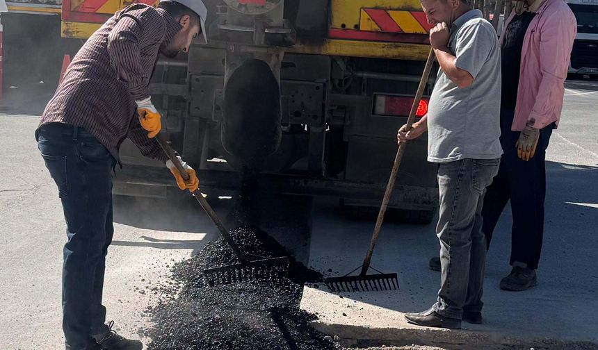 Altunhisar’da Yol ve Doğalgaz Çalışmaları Sürüyor