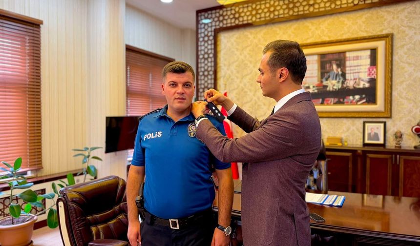 Çamardı İlçe Emniyet Amiri Mücahit Uğur Başkomiserliğe Terfi Etti