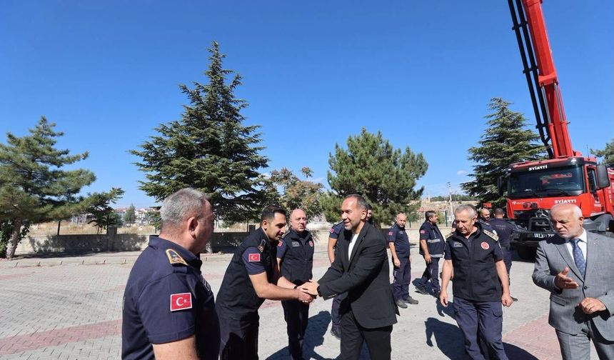 Başkan Özdemir, İtfaiye Personeliyle Buluştu