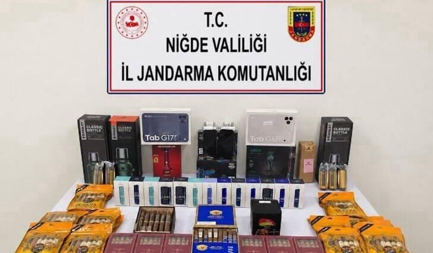 Niğde’de otoyol gişelerinde kaçakçılık operasyonu