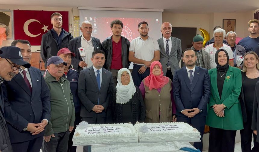 Ahmet Kuddusi Huzurevi’nde Dünya Yaşlılar Günü Programı Düzenlendi