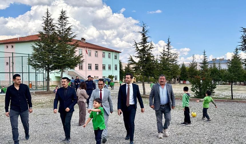 Ulukışla Kaymakamı Barış Kalkan’dan Kılan İlkokuluna Ziyaret