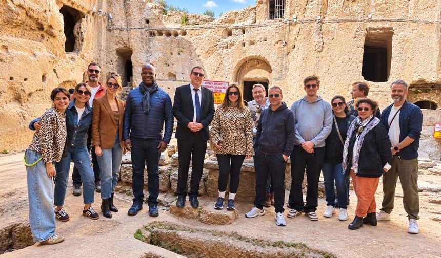 Gümüşler Manastırı'na Yabancı Gazeteci İlgisi